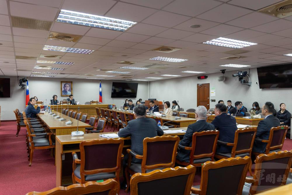 立院朝野協商獲共識　授權4項對美軍購案先行簽署發價書　