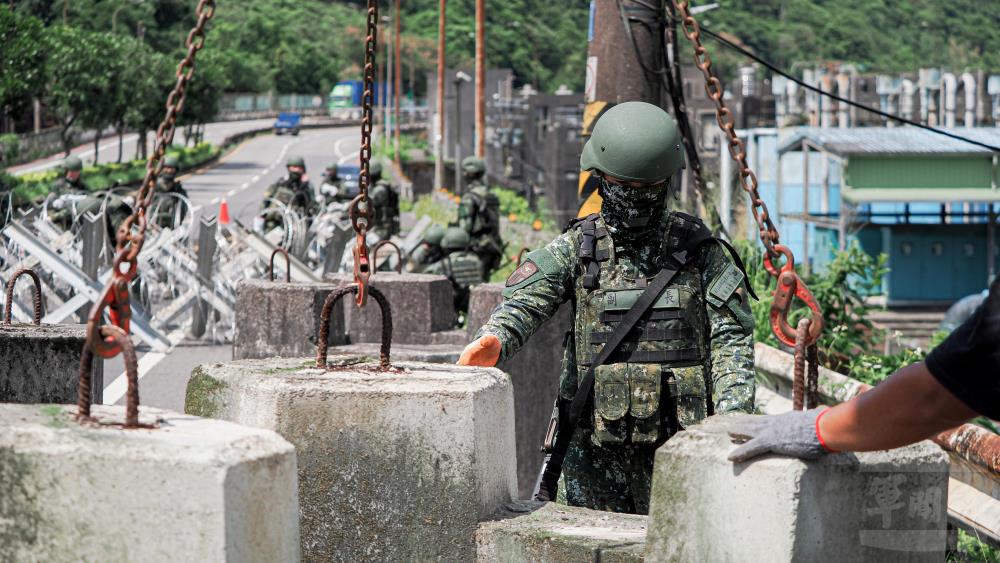單位藉由操演，驗證軍民整合效能。（軍聞社記者陳軍均攝）
