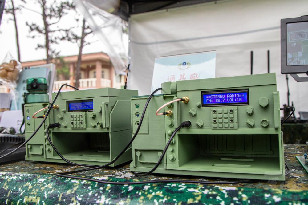 通基廠官兵以3D列印開發出的37C模型。（軍聞社記者尤昱翔攝）