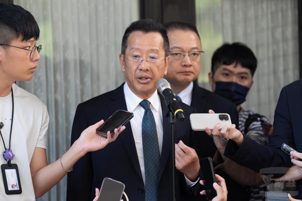 顧部長：川習會後美對臺政策未改變　F-16V已達可交機狀態