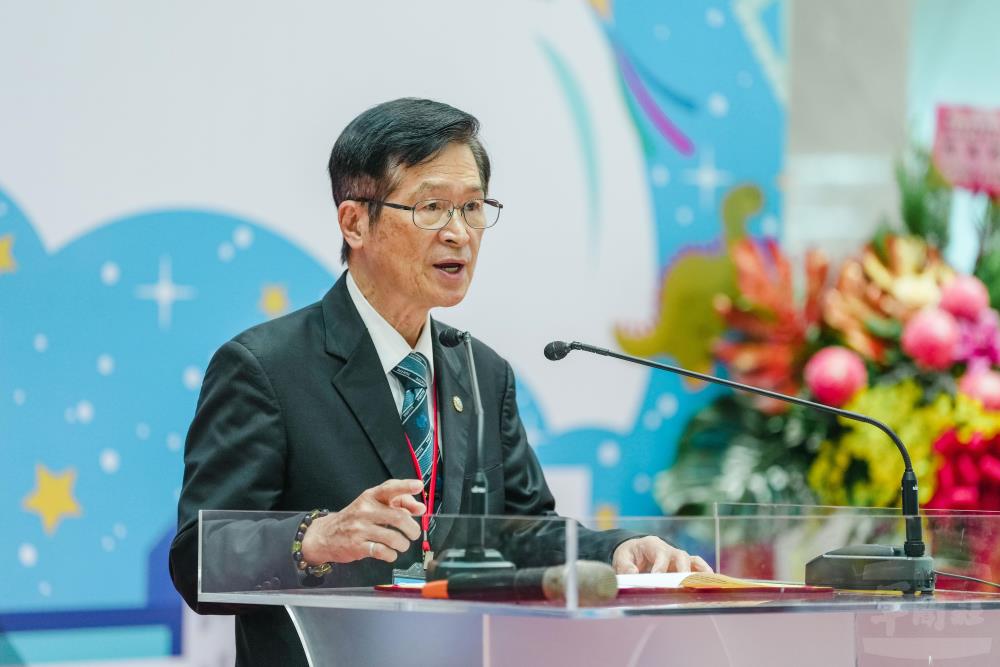 嚴主委致詞。（軍聞社記者林庭暉攝）