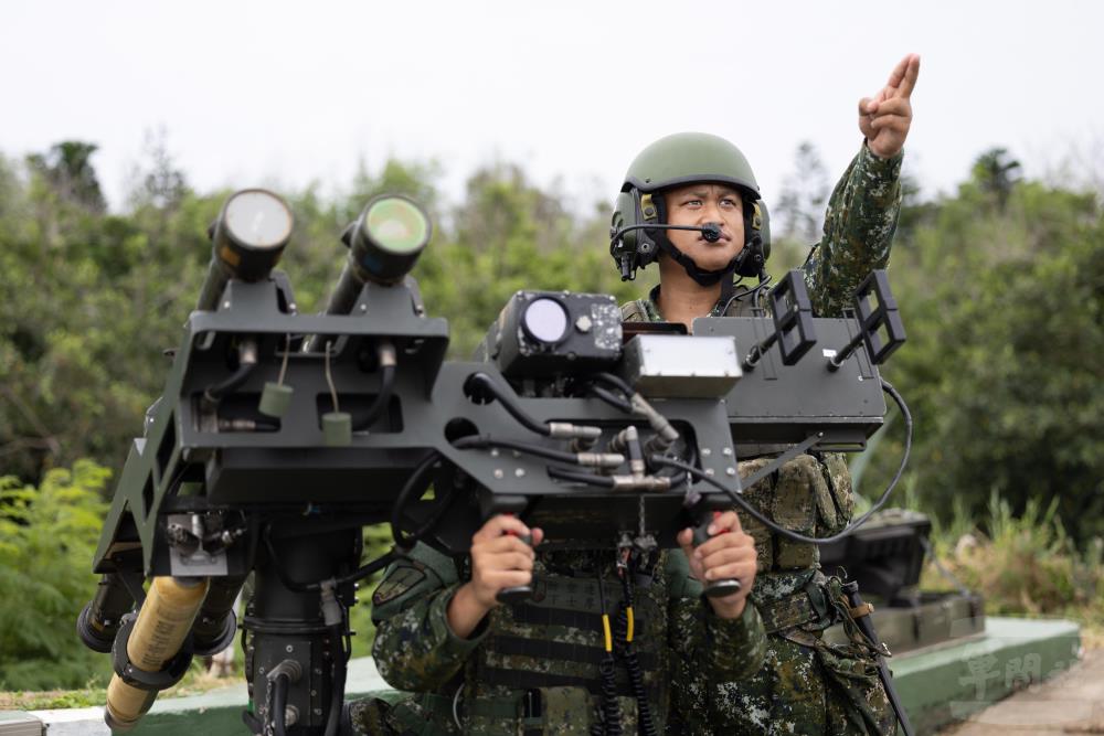 第一作戰區實施防空戰備部隊接戰程序演練。(軍聞社記者蔡枋澐攝) 第一作戰區實施防空戰備部隊接戰程序演練。(軍聞社記者蔡枋澐攝)