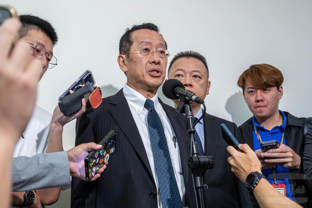 顧部長:提升國防韌性 用堅實力量守護國家安全 顧部長:提升國防韌性 用堅實力量守護國家安全