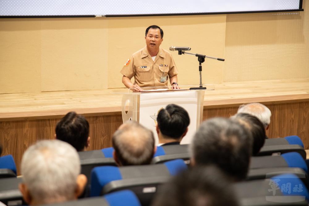 黃常次致詞時表示，期盼透過意見交流凝聚共識，共同守護國家安全。（軍聞社記者王茗生攝）