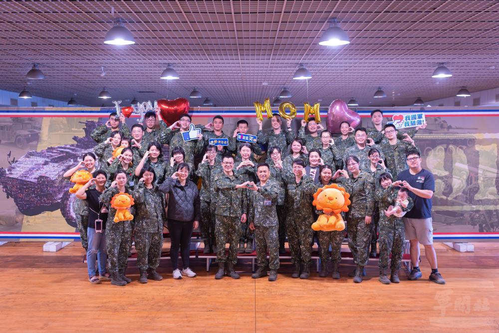 269旅辦理母親節感恩茶會　向軍職母親獻上祝福