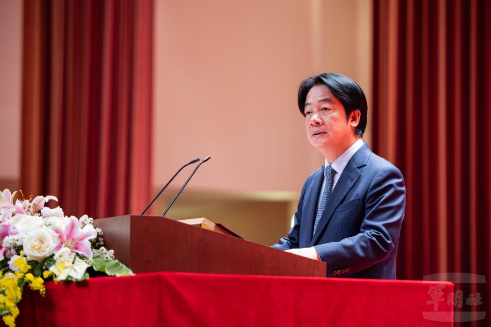賴總統主持深造教育開訓典禮　勉學員成為國軍改革力量