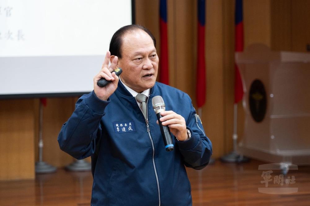 季政委分享「韌性思維」與整合軍民能量的重要性。（軍聞社記者林庭暉攝）