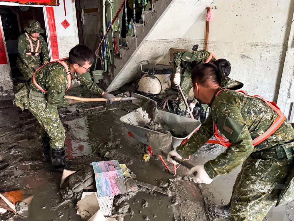 陸軍持續協助災區民眾加速重建　展現陸軍守護民眾決心
