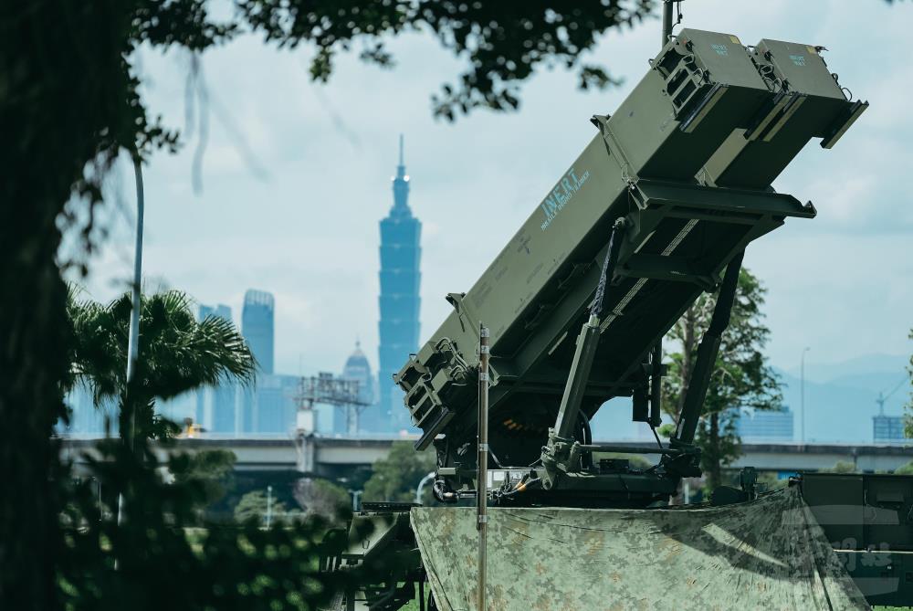 愛國者防空飛彈連捍衛空防