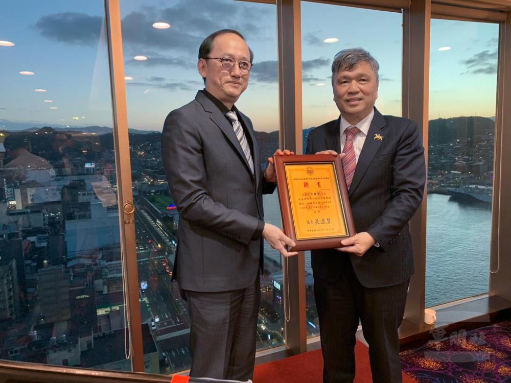 基隆軍人服務站顧問團團長交接　持續深耕地方軍民服務