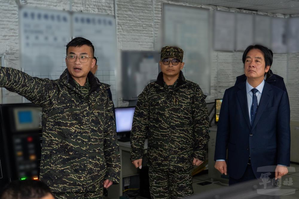 賴總統視導海情作業。（軍聞社記者陳彥樺攝）