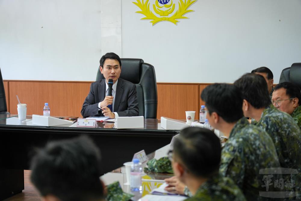 陳召委對官兵落實後備工作的辛勞表達肯定。（軍聞社記者陳彥樺攝）