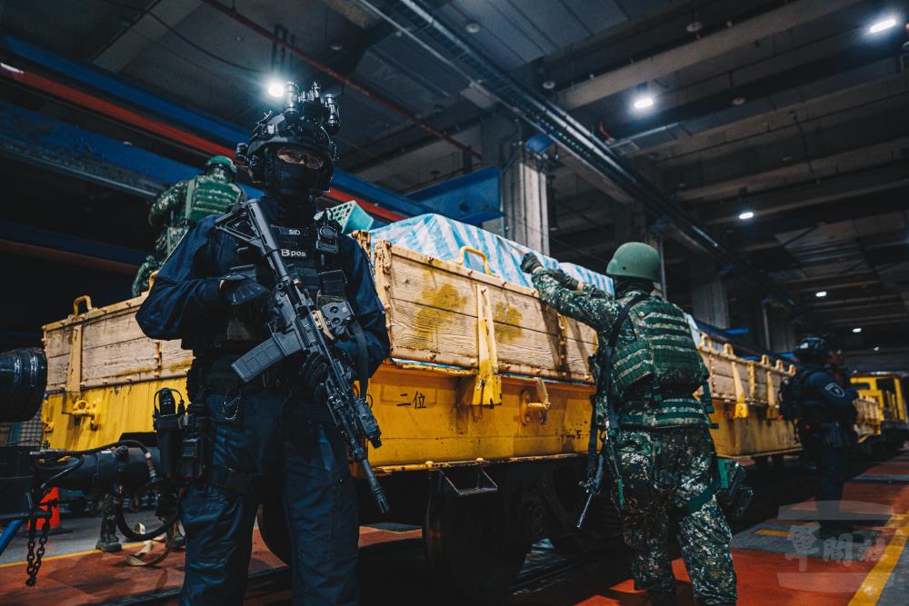 憲兵運用北捷執行兵力物資轉用　驗證軍民聯合防衛應變能力