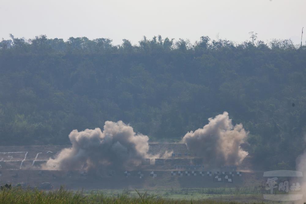 精準命中目標區。（軍聞社記者林澤廷攝）