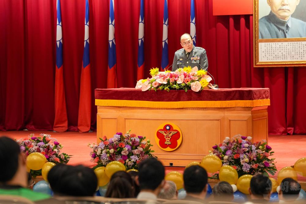 軍醫局局長陳元皓中將於典禮中致詞。（軍聞社記者陳傳奇攝）