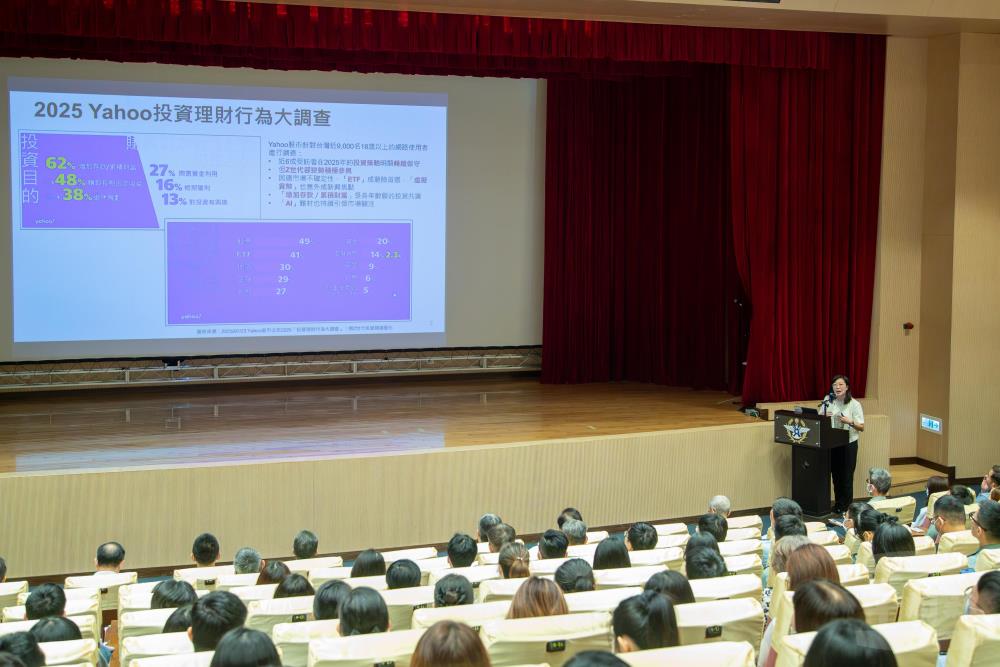 教育訓練期間安排「財務管理策略」與「詐欺防制」相關內容進行講授。（軍聞社記者王進福攝）