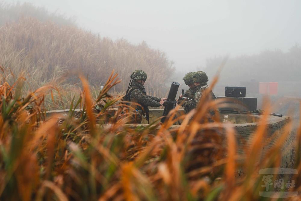 東引忠義操演實彈射擊　官兵展現防衛決心