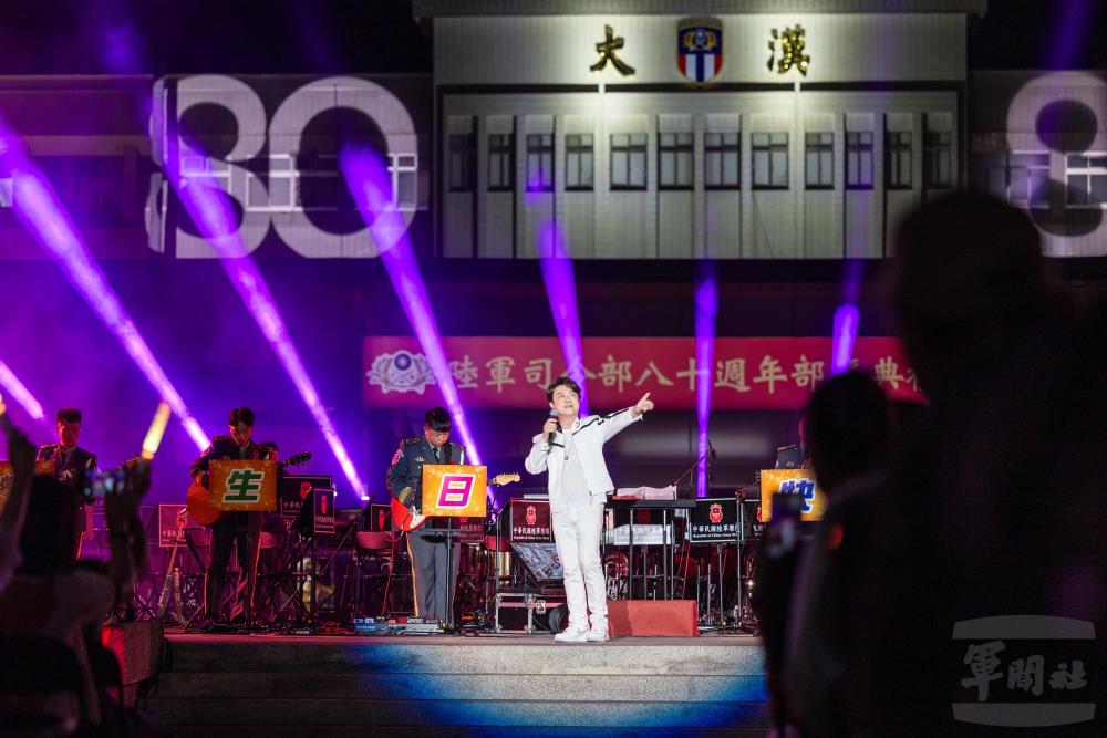 翁立友、南方二重唱獻唱　以歌聲向國軍致敬【專訪】