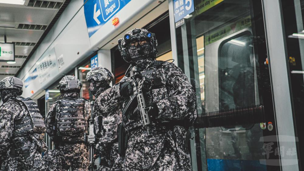 憲兵統合軍民能量 提升衛戍區防衛韌性 憲兵統合軍民能量 提升衛戍區防衛韌性