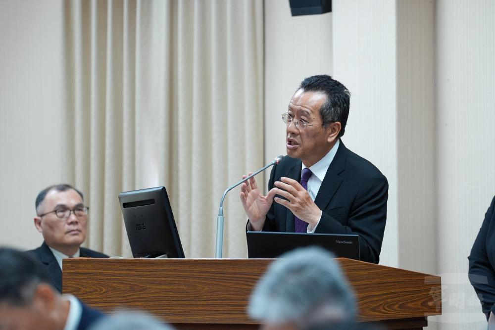 Minister Koo: Military Schools to Outsource Security Duties in Two Phases to Ease Service Members’ Workload